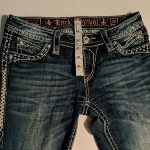 Rock Revival sz 28